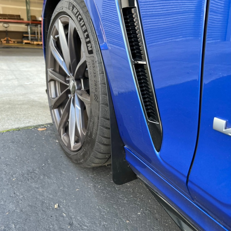 ZL1 Addons Cadillac CT4-V Blackwing Standard Rock Guards