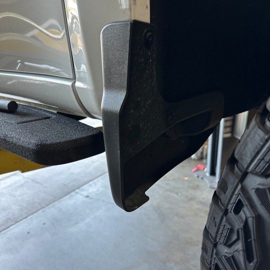 ZL1 Addons Silverado 1500 Standard Rock Guards for Chevrolet Silverado - Image 2