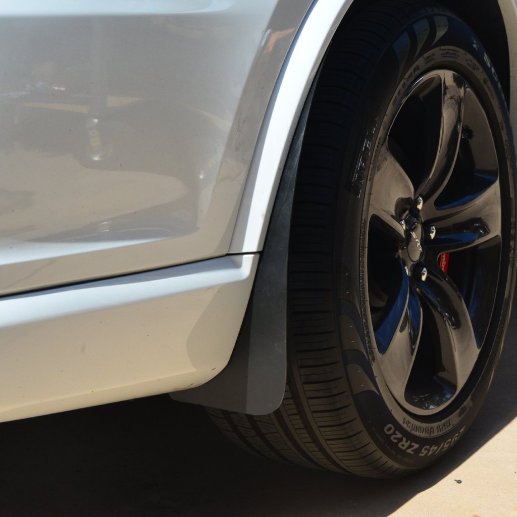 ZL1 Addons Dodge Durango SRT Body Deluxe Rock Guards