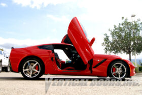 EOS 2014-19 Chevrolet Corvette C7 Vertical Lambo Door - image 2