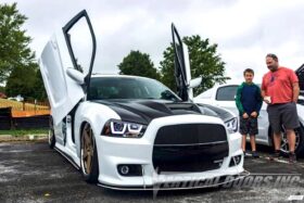 EOS Dodge Charger 2005-2010 Vertical Doors Kit - Image 1