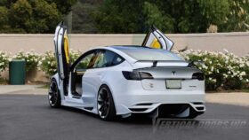 EOS Tesla Model 3 2017-2024 Vertical Doors Kit - Image 7