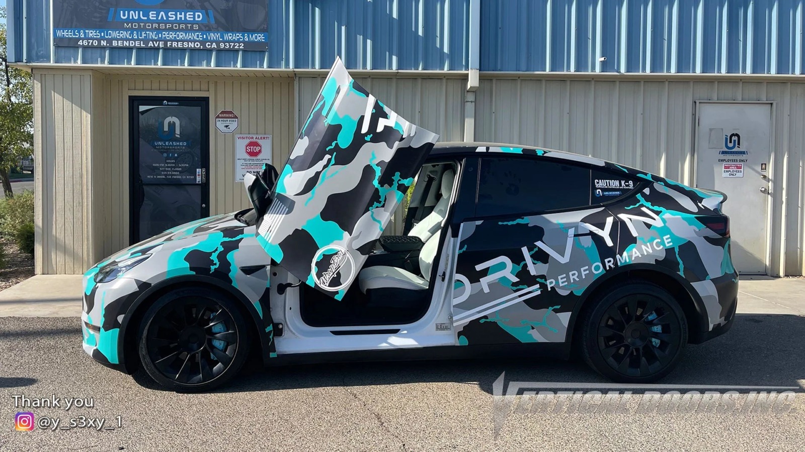 EOS Tesla Model Y 2020-2024 Vertical Doors Kit - Image 2