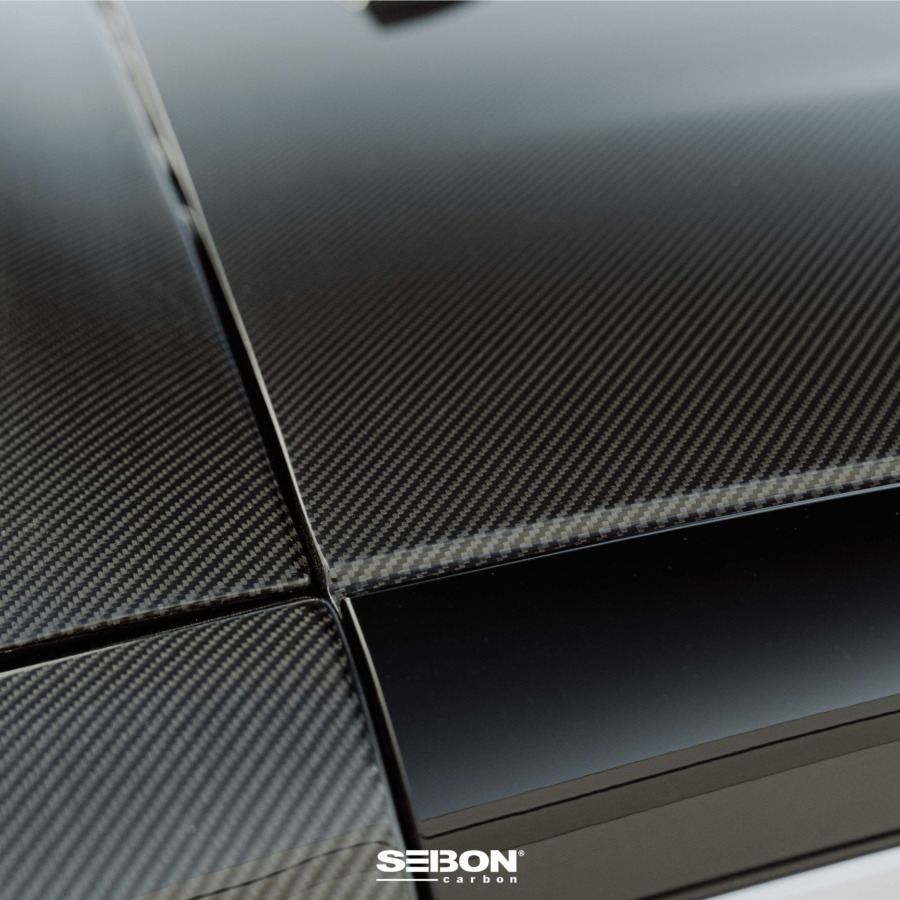 Seibon Dry Carbon Fiber Foof For 2023-2025 Nissan Z - Gloss