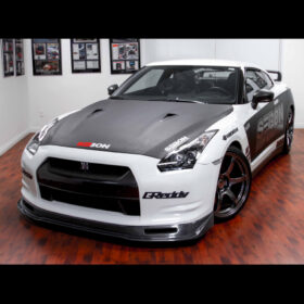 Seibon VS-Style Carbon Fiber Front Lip for 2009-2011 Nissan GT-R