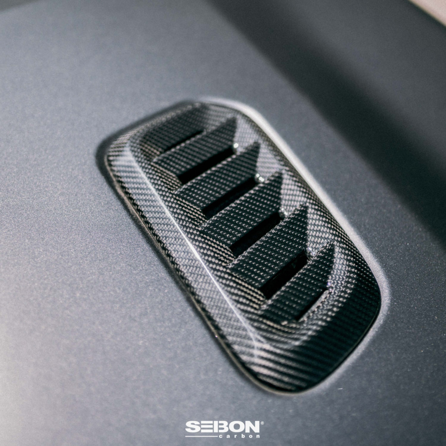 Seibon Dry Carbon Fiber Hood Vents For 2023-2025 Toyota GR Corolla - Gloss