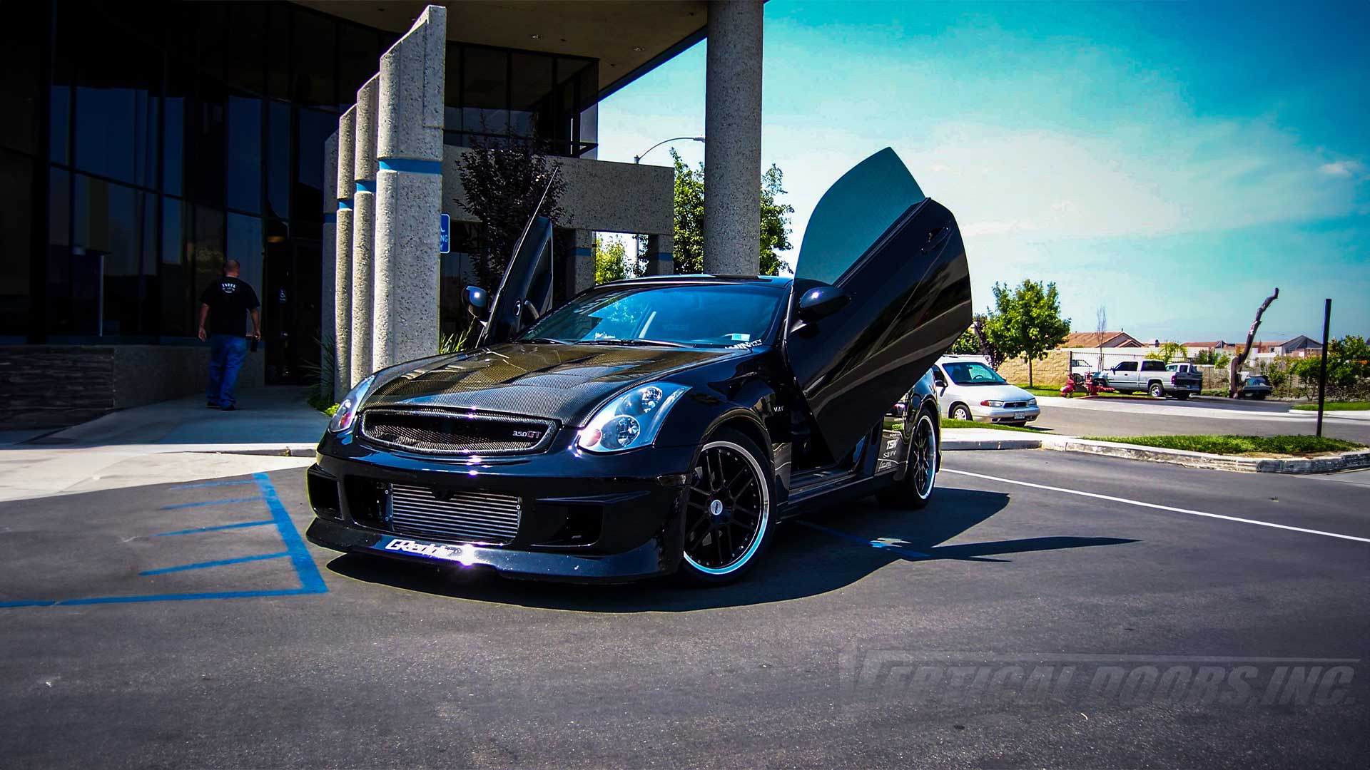 EOS Infiniti G35 coupe 2003-2007 Vertical Doors Kit - Image 1