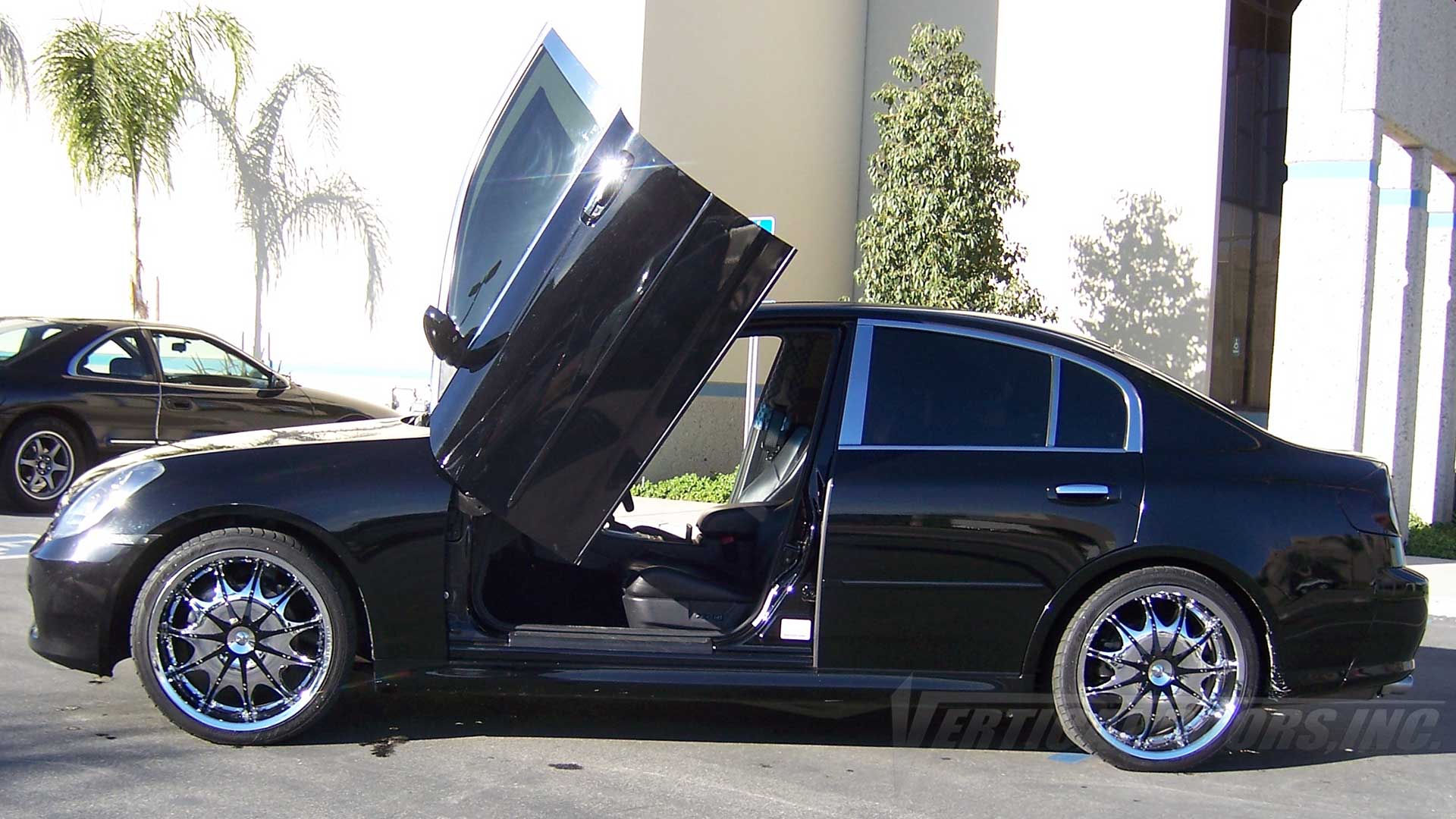 EOS Infiniti G35 Sedan 2003-2006 Vertical Doors Kit - Image 1