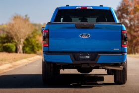 XB LED Tail Lights: Ford F-150 (21-23 / Red Lens / Set) (9)