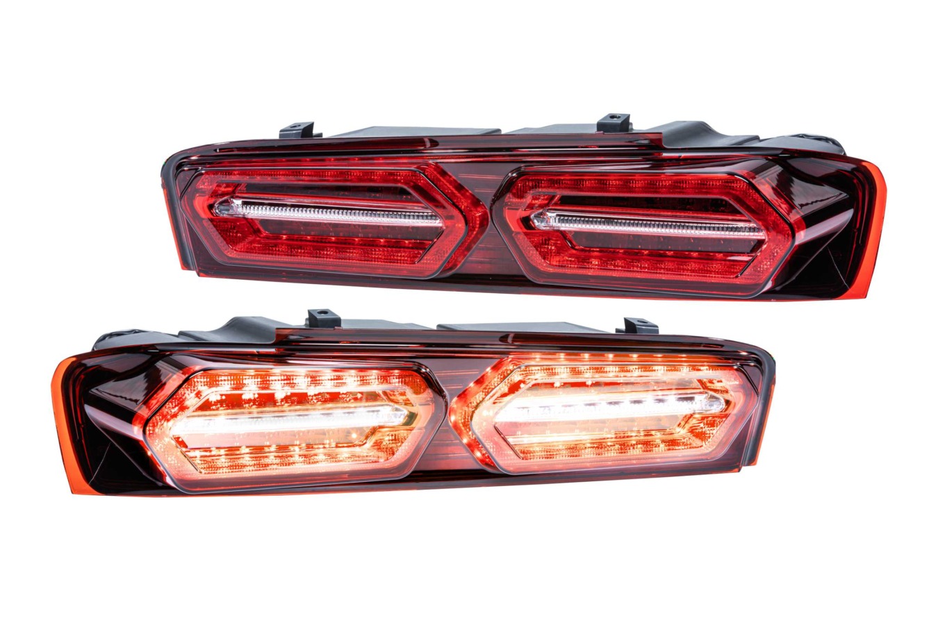 XB LED Tail Lights: Chevrolet Camaro (16-18 / Red Lens Facelift / Set) (1)