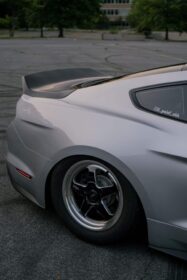 Muscle Auto Zone MAZ Mustang S550 Carbon Fiber Trunk With Ducktail for Mustang GT - Image 3