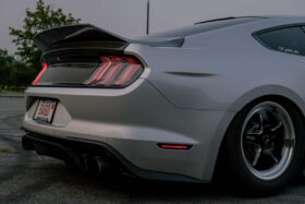 Muscle Auto Zone MAZ Mustang S550 Carbon Fiber Trunk With Ducktail for Mustang GT - Image 4