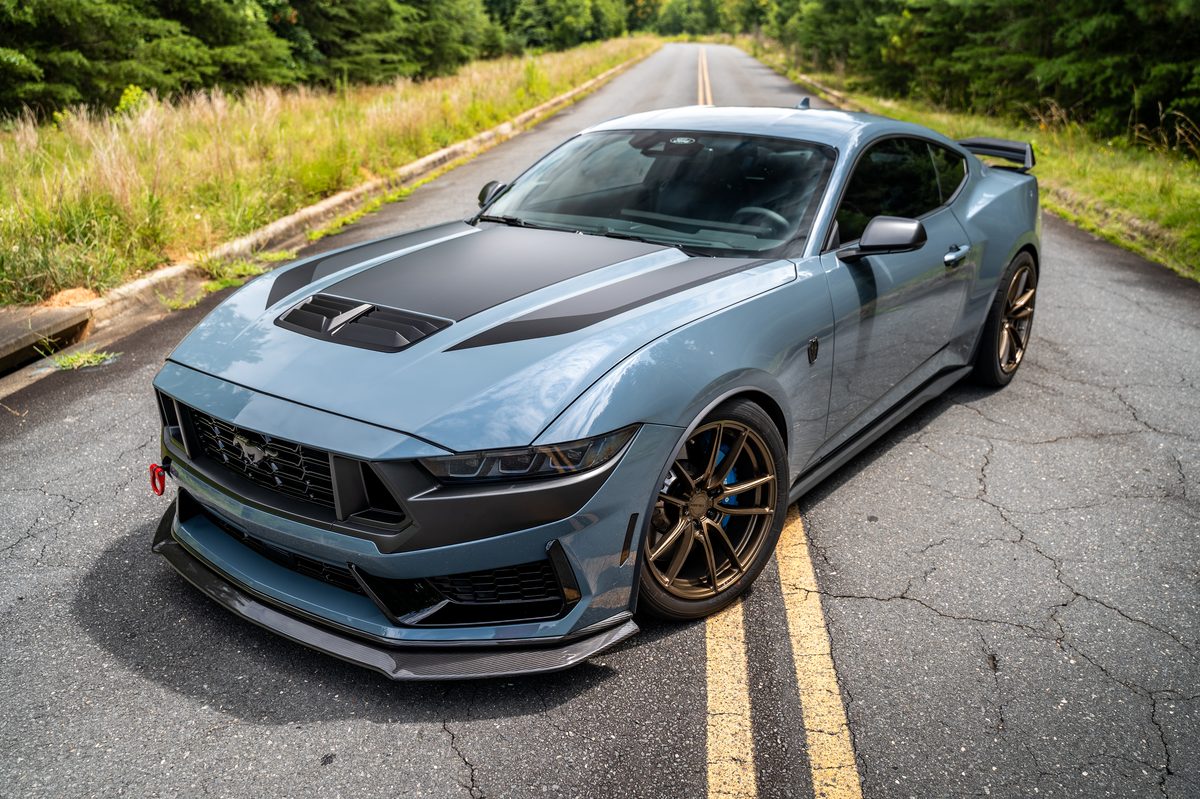 Chris Cervenka 2024 Dark Horse with carbon fiber splitter