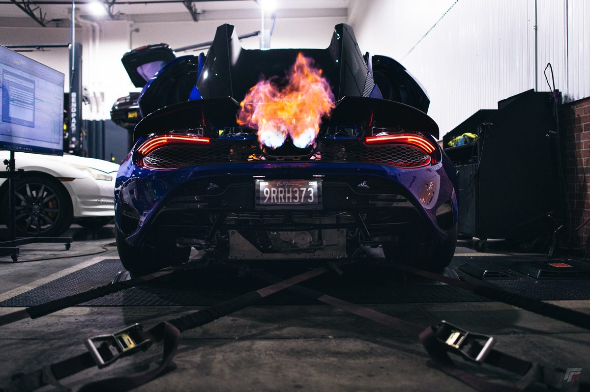 Ryan Fabian McLaren 750S flames on dyno at FFP