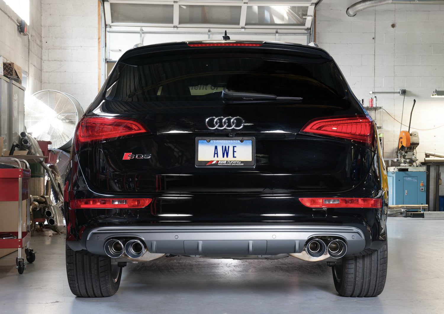 AWE Touring Edition Exhaust for the 2014-2017 B8 Audi SQ5
