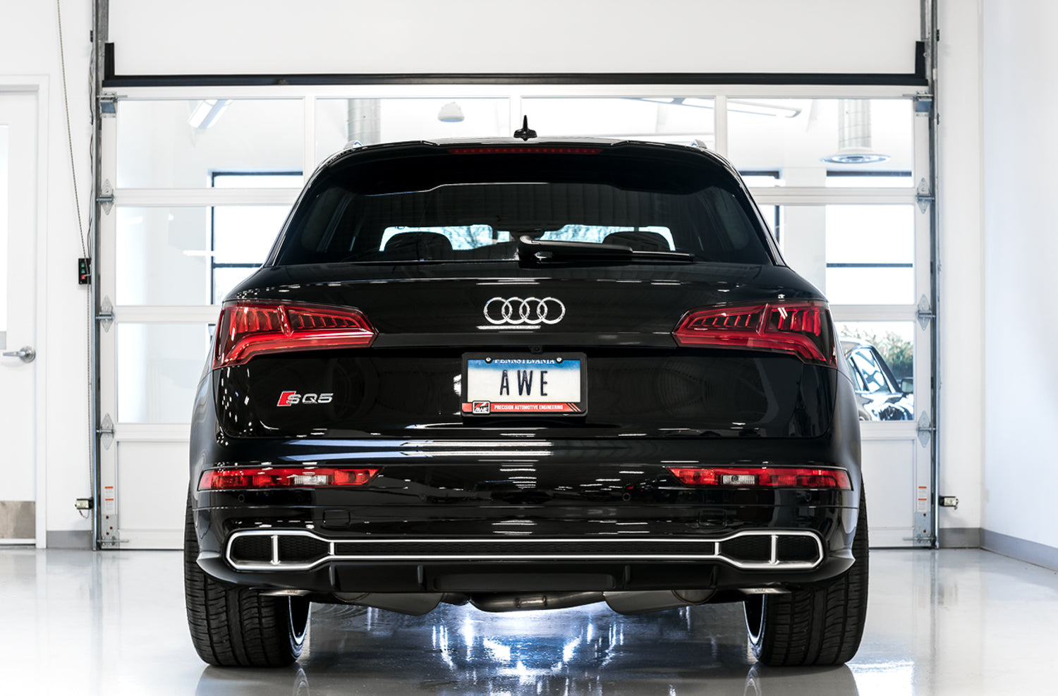 AWE Resonated - No Tips Exhaust for the 2018-2024 B9 Audi SQ5
