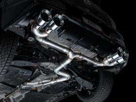 2022+ Volkswagen Golf R (2.0T EA888 Gen4, MK8) — AWE Track E