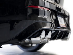 2022+ Volkswagen Golf R (2.0T EA888 Gen4, MK8) — AWE Track E
