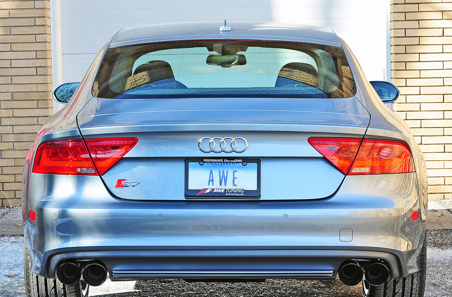 AWE SwitchPath Exhaust Remote for the 2013-2018 C7 Audi S7 4.0T