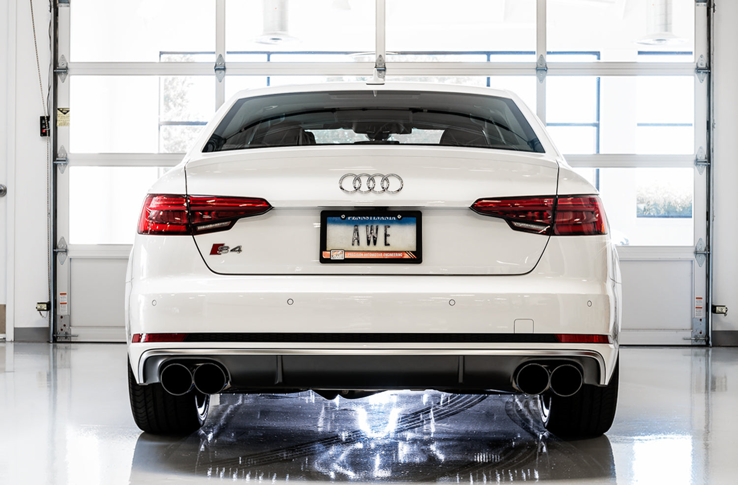 AWE Touring Edition Exhaust for the 2018-2024 B9 Audi S4