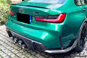DarwinPRO 2021-UP BMW M4 G82 G83 MP Style Dry Carbon Fiber Middle Rear Lip with Winglets - image 2