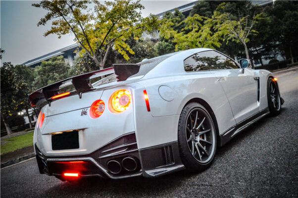 DarwinPRO 2012-2023 Nissan GTR R35 DBA EBA NSM Style Carbon Fiber Rear Diffuser Undertary With canards & break light