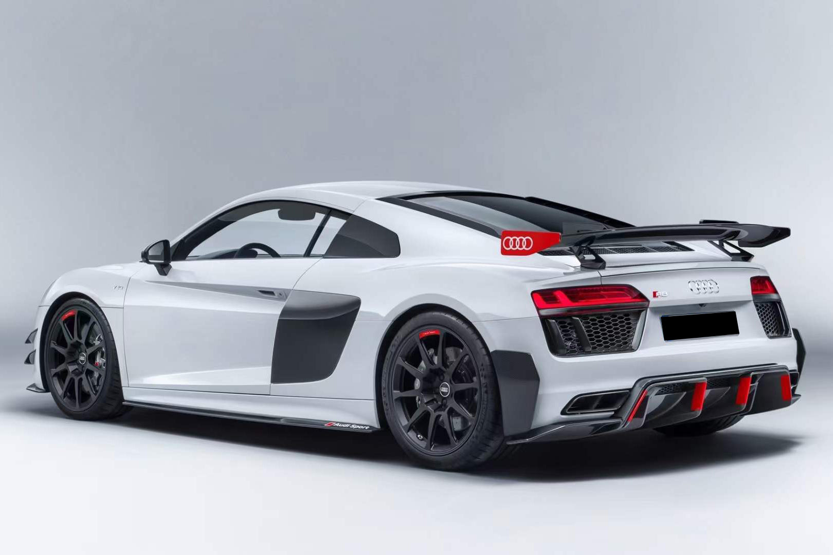 DarwinPro Aerodynamics DarwinPRO R8 GEN2 Coupe&Spyder Performance Parts Style Dry Carbon Fiber Side Skirts