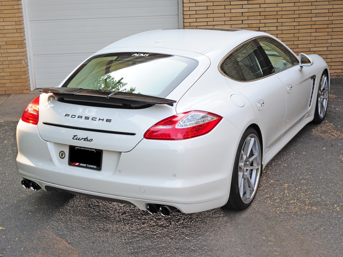 AWE Track Edition Exhaust for the 2010-2016 Porsche Panamera Turbo