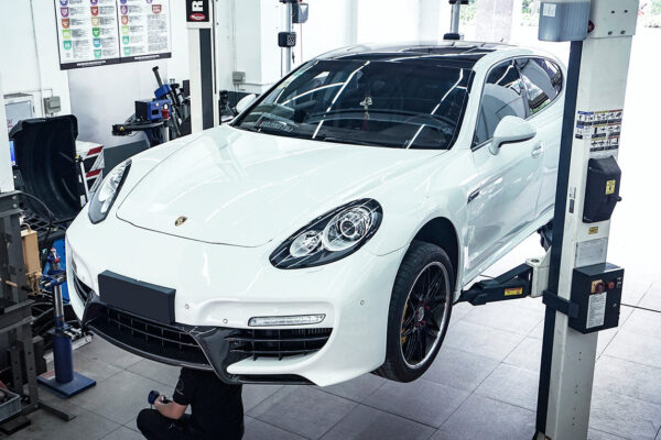 DarwinPRO 2013-2016 Porsche Panamera 970.2 CAT Style  Front Bumper