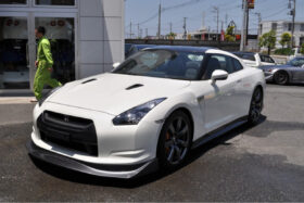 DarwinPro Aerodynamics DarwinPRO GTR R35 CBA AMS Style Carbon Fiber Front Lip