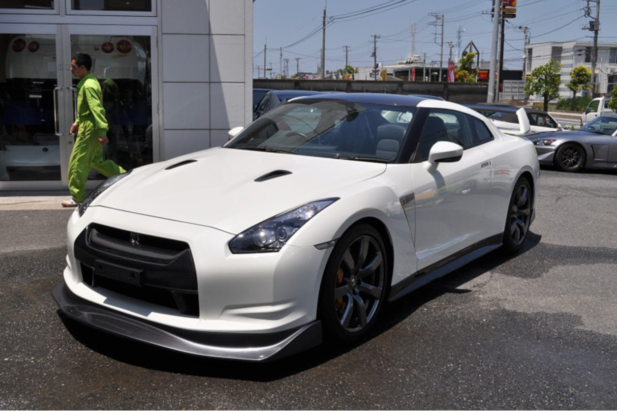 DarwinPro Aerodynamics DarwinPRO GTR R35 CBA AMS Style Carbon Fiber Front Lip