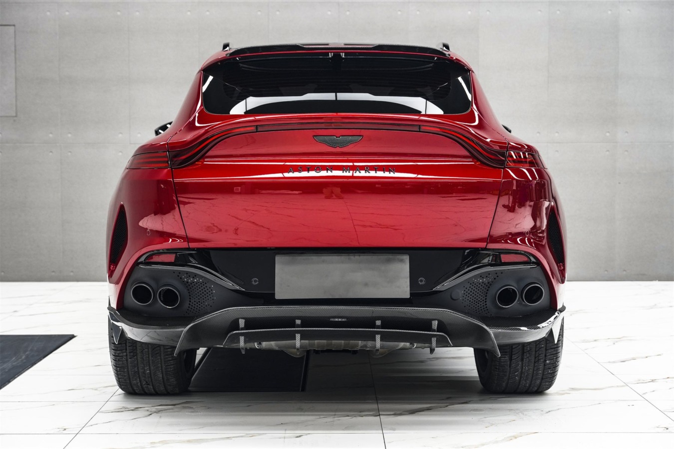 DarwinPRO 2021-2024 Aston Martin DBX 707 Style Dry Carbon Fiber Rear Bumper w & Exhaust tips