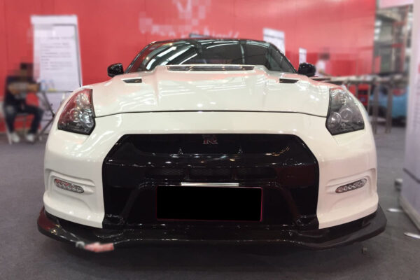 DarwinPRO 2012-2016 Nissan GTR R35 DBA VA Style Front Bumper