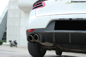 DarwinPRO 2014-2019 Porsche Macan BS Style Carbon Fiber Rear Diffuser - image 6