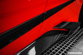 DarwinPro Aerodynamics DarwinPRO 488 GTB & Spider MSY Style Side Skirts for Ferrari 488 - Image 7