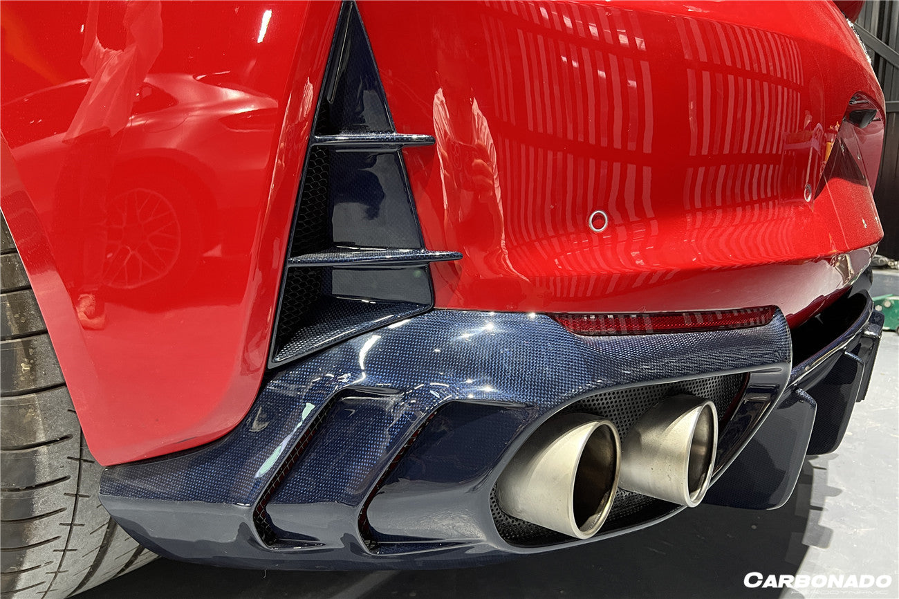 DarwinPRO 2017-2026 Ferrari 812 Superfast MSY Style Carbon Fiber Rear Diffuser with Light - detail 2