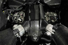 DarwinPRO 2020-UP Maserati MC20 MCPura Dry Carbon Fiber Engine Cover Replacement - image 1