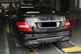 DarwinPRO 2012-2014 Mercedes Benz W204 C63 AMG Sedan VS Style Carbon Fiber Rear Lip - image 6