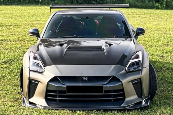 DarwinPRO 2009-2016 Nissan GTR R35 CBA & DBA VA Style Carbon Fiber Hood
