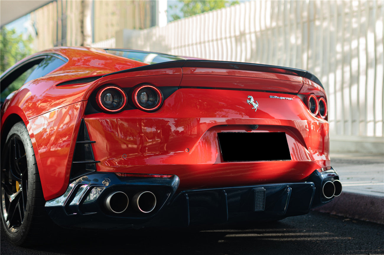 DarwinPRO 2017-2026 Ferrari 812 Superfast MSY Style Carbon Fiber Rear Diffuser with Light