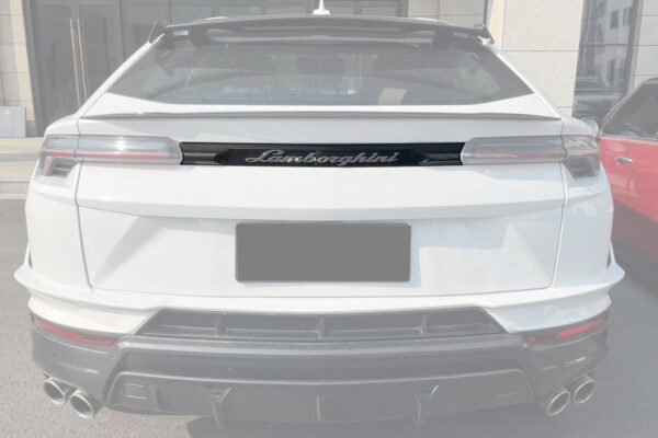 DarwinPRO 2018-2025 Lamborghini URUS Performante Style Rear Trunk Trim