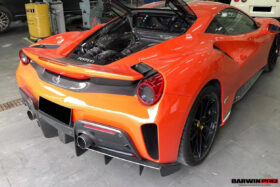 DarwinPRO 2018-2020 Ferrari 488 Pista Origenal Rear Bumper Carbon Fiber Rear centre trim panel - image 3