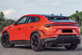 DarwinPRO 2018-2025 Lamborghini URUS Performante Style Roof Spoiler - image 2