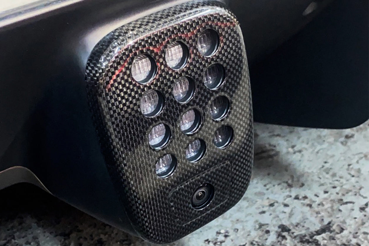 DarwinPro Aerodynamics DarwinPRO 488 GTB & Spider Dry Carbon Fiber Rear Black Light Cover with Camera Hole for Ferrari