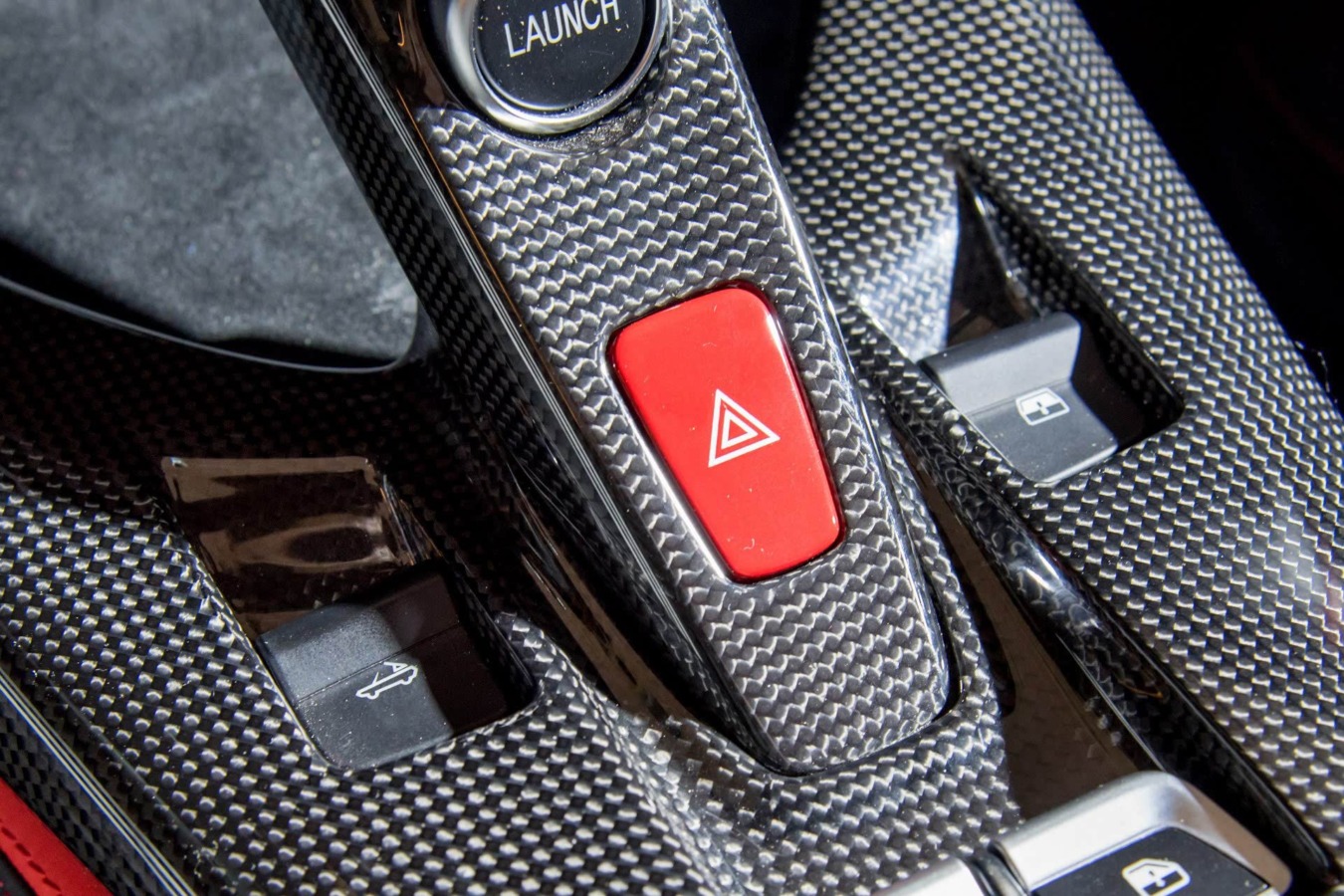 DarwinPRO 2017-2026 Ferrari 812 Superfast / GTS OE Style Dry Carbon Fiber Bridge Control - view 2