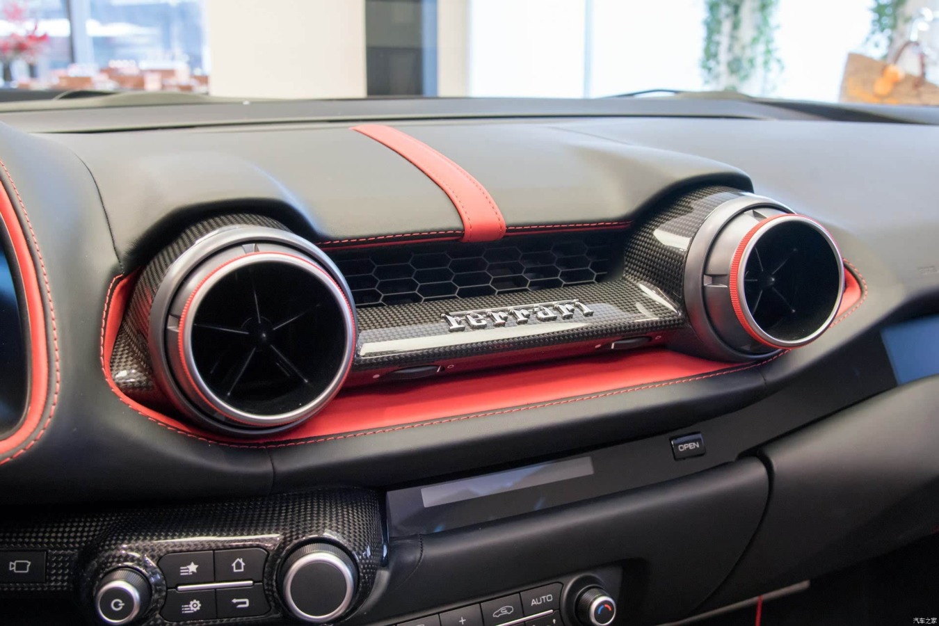 DarwinPRO 2017-2026 Ferrari 812 Superfast / GTS OE Style Dry Carbon Fiber AC Panel Trim Replacement