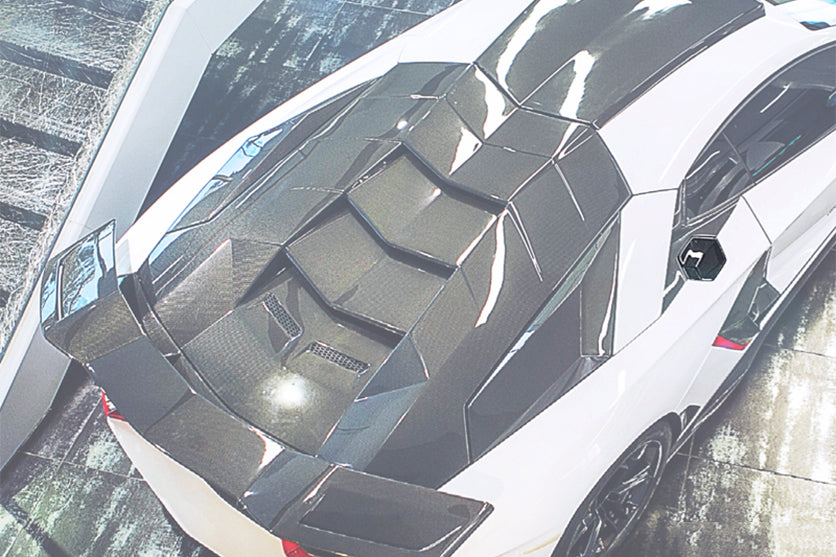 DarwinPRO 2011-2016 Lamborghini Aventador LP700 Coupe Carbon Fiber Gas Cap Repalcement