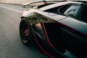 DarwinPRO 2013-2016 Lamborghini Aventador LP700 Roadster Carbon Fiber Gas Cap Repalcement - image 3
