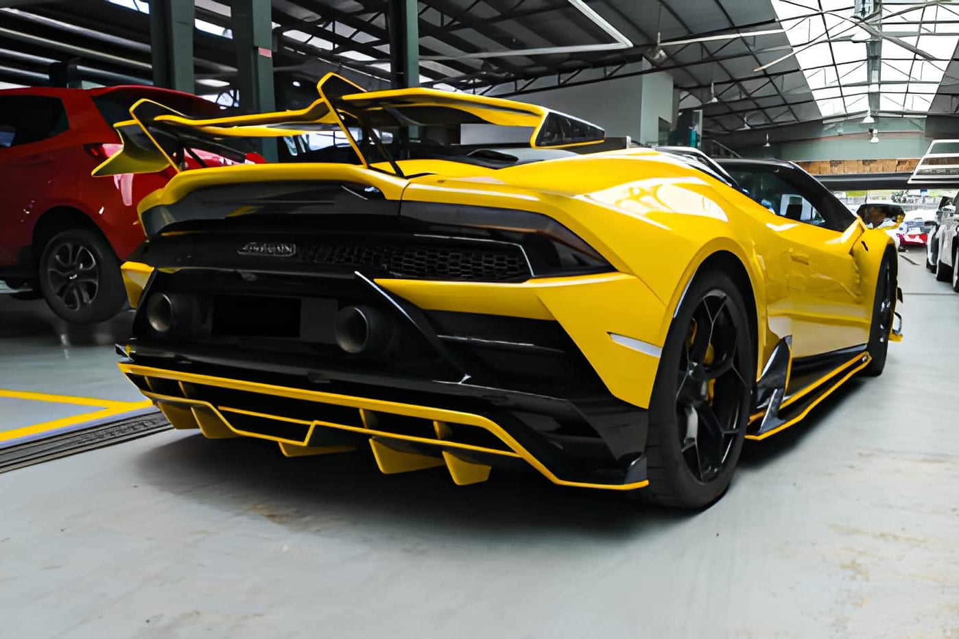 DarwinPRO 2019-2025 Lamborghini Huracan EVO Dry Carbon Rear Diffuser DarwinPRO (AD Design)