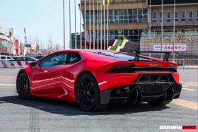 DarwinPRO 2015-2020 Lamborghini Huracan LP610 OE Style Carbon Rear Bumper Grille - image 4
